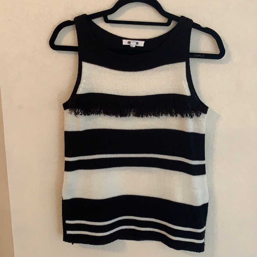 BB Dakota Black White Striped Sleeveless Sweater Tank Fringe Trim Top Size XS